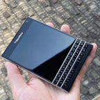 Blackberry Q30 Black Vintage Mobile